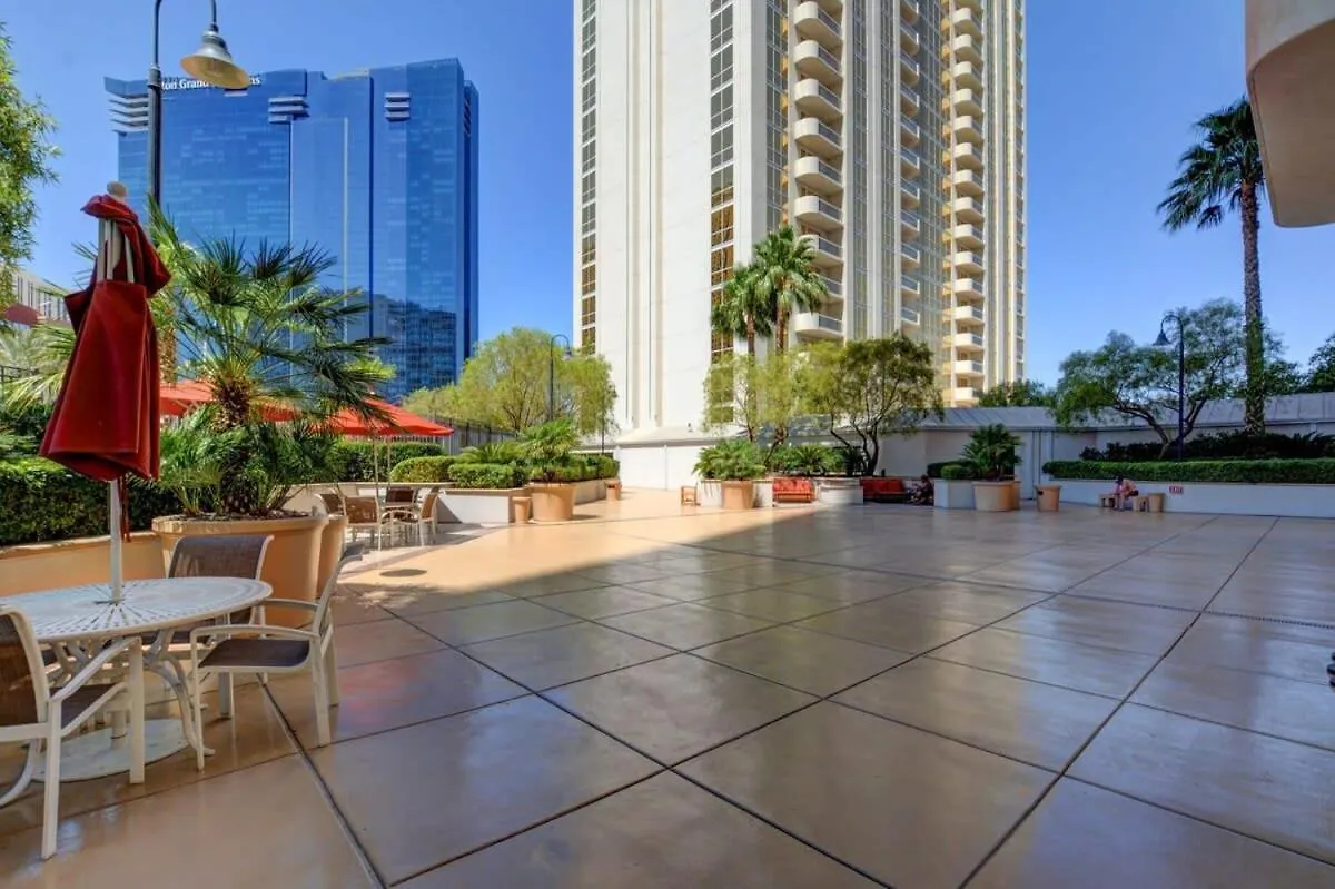 Mgm Signature-29-617 F1 Track & Strip View Balcony Λας Βέγκας Ηνωμένες Πολιτείες της Αμερικής